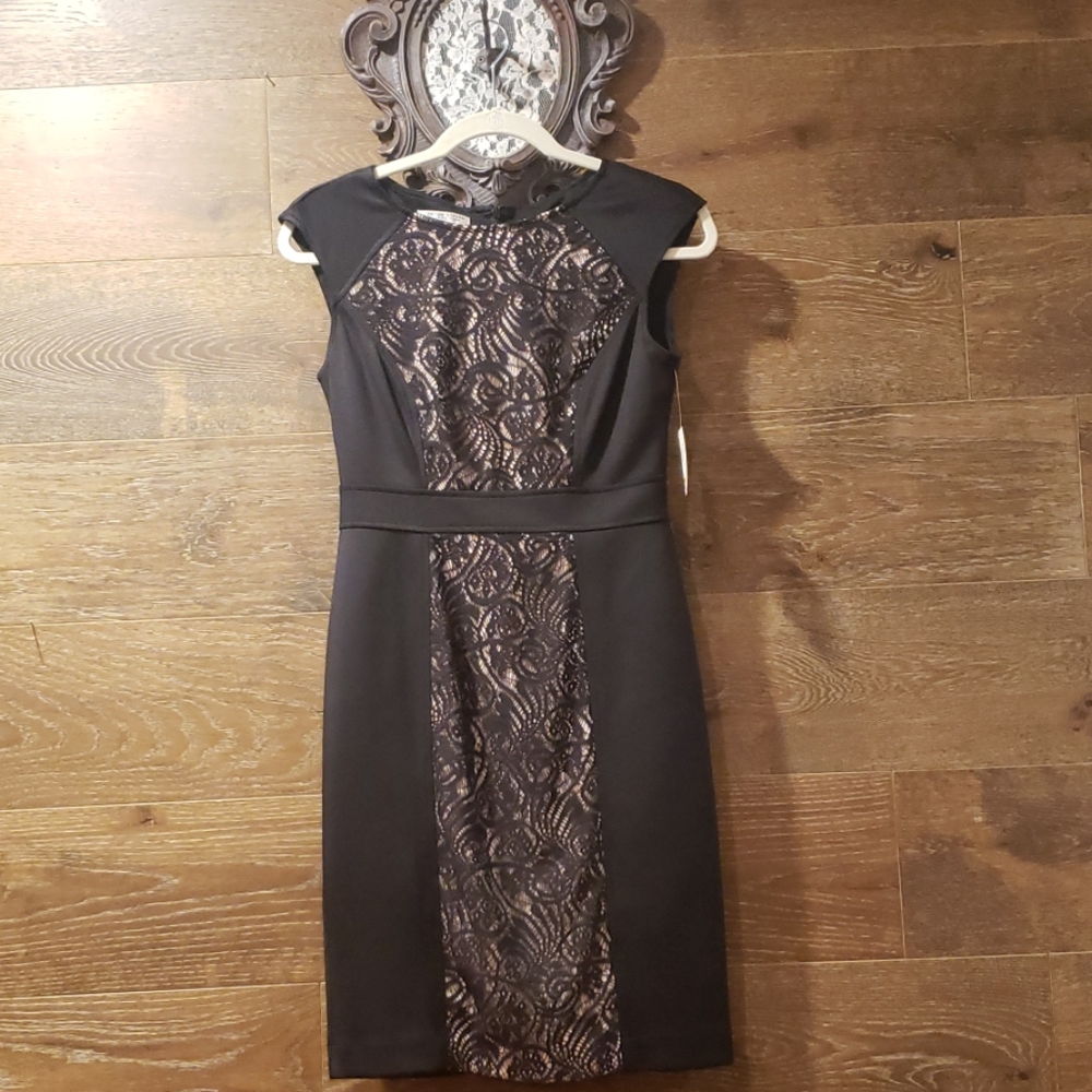 Elegant form fitting dress